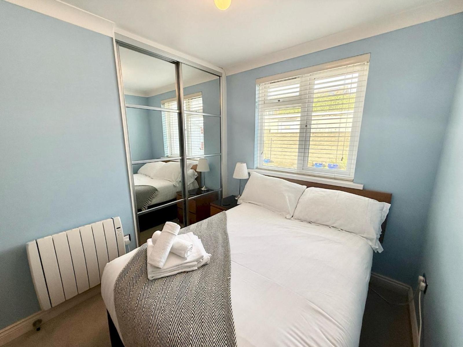 Holiday home Pass The Keys Sarlou Close Limeslade Bay Coastal Getaway Swansea
